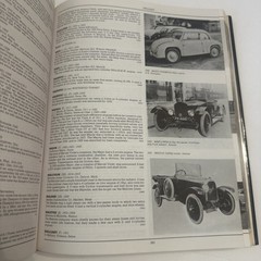New Encyclopedia of Motorcars Hardcover 1885 to the Present Georgano 1982 VTG DJ