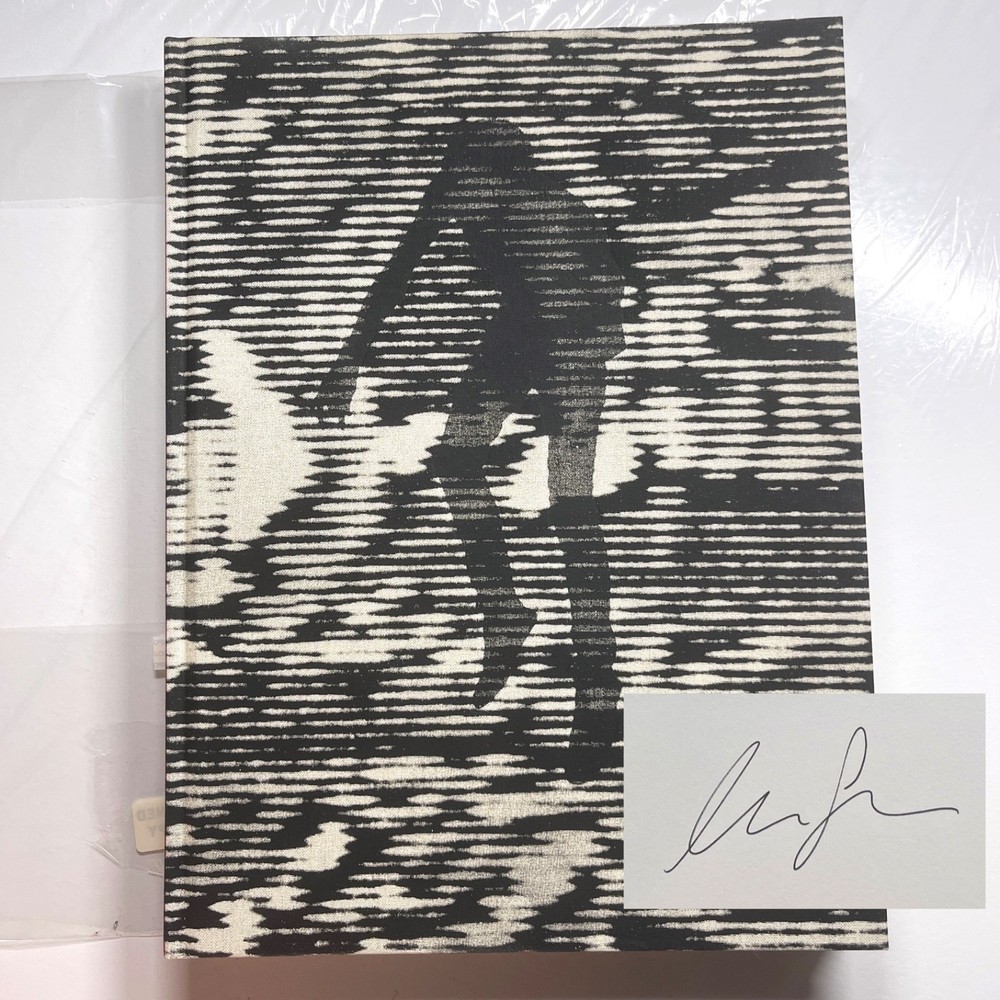 SIGNED MOISES SAMAN DISCORDIA 2016 1st HARDCOVER 1st PRINTING NEAR FINE SHOWN