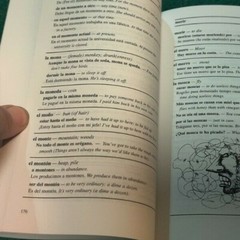 2001 SPANISH AND ENGLISH IDIOMS Completely Bilingual Language Study Clean