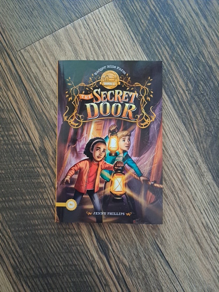 Good & Beautiful The Secret Door – Jenny Phillips (Good)