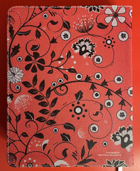 Beautiful Word Coloring Bible for Teen Girls~NIV~Leathersoft~Cranberry/Blue~New