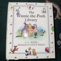 The Winnie-The-Pooh Library (12 books) by A A Milne