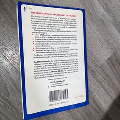 THE PERIGEE VISUAL DICTIONARY OF SIGNING By Rod R. Butterworth & Mickey Flodin