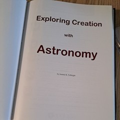 Young Explorer Ser.: Exploring Creation with Astronomy by Jeannie Fulbright…