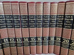 1979 Funk & Wagnall’s New Encyclopedia Complete 29 Volume Set + 2-Vol Dictionary