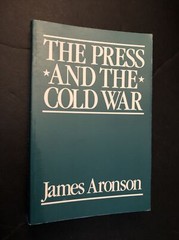 Press and the Cold War by James Aronson (English) Paperback Book Free Shipping!
