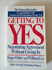Getting To Yes: Negotiating Agreement Without Giving In, 2nd Edition 1991 PB, VG