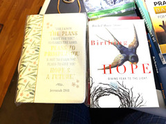 6 BOOKS & BOTTLE + PRAYEWE BASICS + Airborne (ZAYAS)+ HOPE GIVING WHAT THEY ME