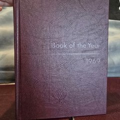 Britannica Book of the Year 1956-1986 Leather Hardcover Set 31 Volumes Excellent