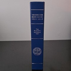 Tennessee Blue Book 2023-2024 Tre Hargett Tennessee Blue Book Series Government