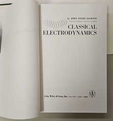 CLASSICAL ELECTRODYNAMICS John David Jackson HC/DJ Wiley TEXTBOOK (c) 1962