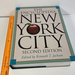 [PERFECT!!] The Encyclopedia of New York City HC Book by Kenneth T Jackson