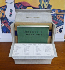 Vintage Linguaphone Italian Course Books and x16 7″ Vinyls Records in Case