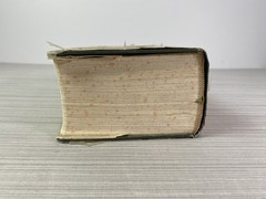 Far East Book Company English-Chinese Dictionary HardCover Slipcase 1975