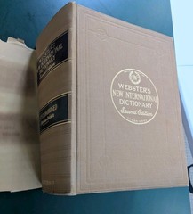 1946 Websters New International Dictionary English Language 2nd Edition Marbled