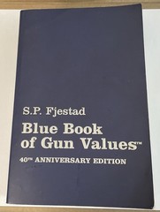40th Blue Book of Gun Values by S. P. Fjestad (2019, Trade Paperback)
