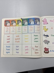 Beginning to Read Write & Listen 22 Letterbooks, LIKE NEW, READ