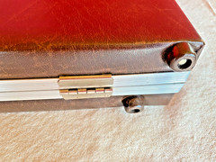 Rare vintage BERLITZ “Comprehensive Spanish” briefcase cassette course, complete