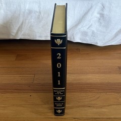Encyclopedia Britannica Book Of The Year Annual 2011 Black Cover RARE NICE