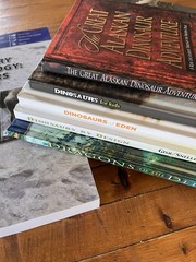 Masterbooks Elementary Paleontology: Dinosaurs Teacher guide +Supplemental Books