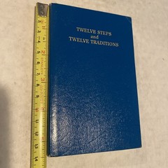 Alcoholics Anonymous AA Twelve Steps And Twelve Traditions Pocket Size 2001