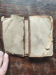 Vintage Small 5″ Self Pronouncing Winston Dictionary 1941 Abraham Lincoln front