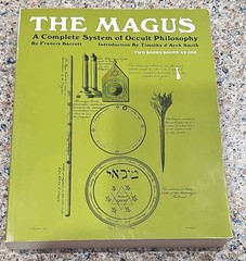 The Magus: A Complete System of Occult Philosophy Francis Barrett Celestial 1967