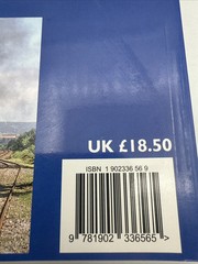 Italian Railways: Locomotives & Multiple Units by Haydock, David Paperback Book