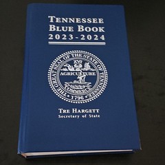 Tennessee Blue Book 2023-2024 Tre Hargett Tennessee Blue Book Series Government