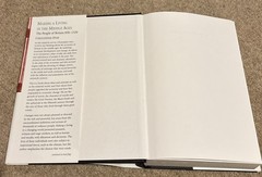 Making a Living in the Middle Ages : The People of Britain 850-1520 hardback