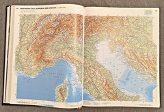 Oxford Atlas of the World Ninth Edition 2001 Oversized Leather Book