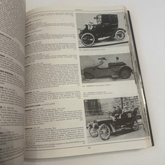 New Encyclopedia of Motorcars Hardcover 1885 to the Present Georgano 1982 VTG DJ