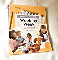 Week by Week: Plans for Documenting Children’s Development 8E