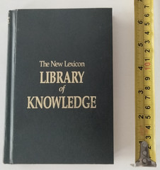 The New Lexicon Library of Knowledge Book Words & Meanings Webster’s Dictionary