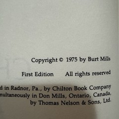 Chilton’s Auto Restoraton Guide- Burt Mills- 1975- 291 Pages + 1978 Chilton HC