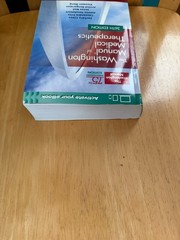 The Washington Manual of Medical Therapeutics Paperback by Crees: Used