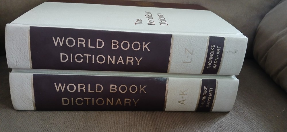 Vintage World Book Dictionary Both Volumes Good Condition Free Shipping