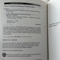 Multivariate Statistical Methods in Quality Management Hardcover