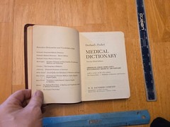 Dorland’s Pocket Medical Dictionary by Newman W. Dorland (1982, Hardcover)